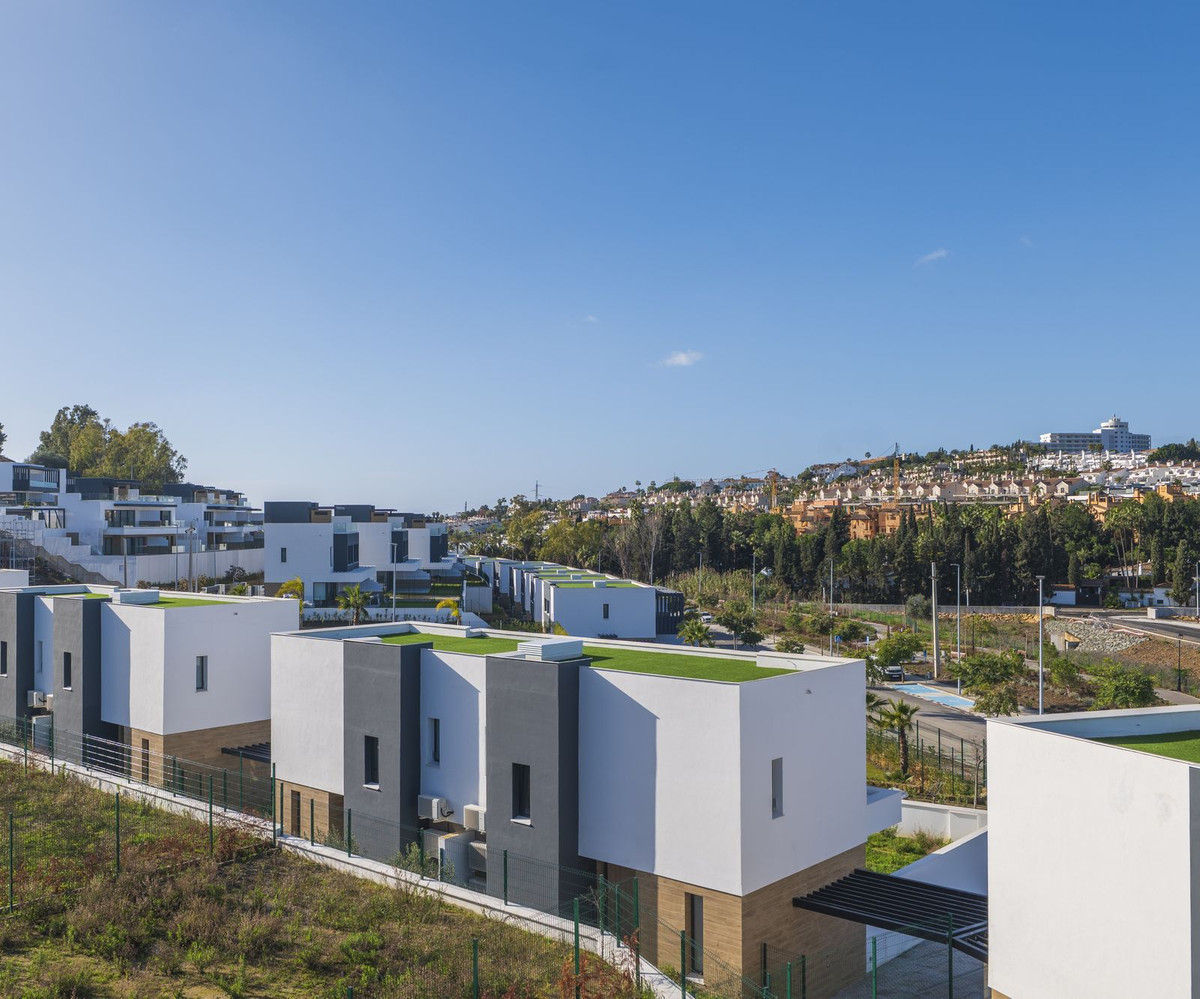 Huis te koop in Estepona | 3 slaapkamers H5413243