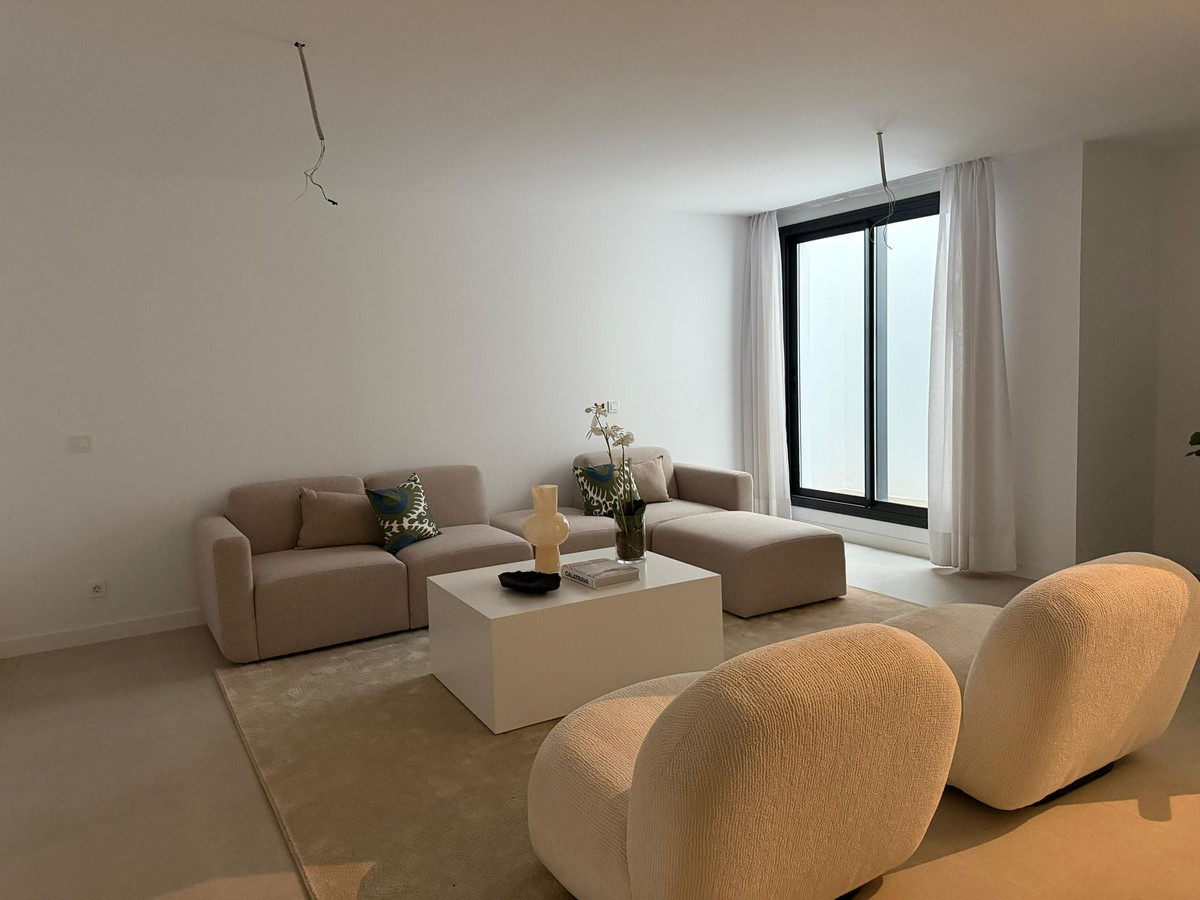 Huis te koop in Estepona | 3 slaapkamers H5413249