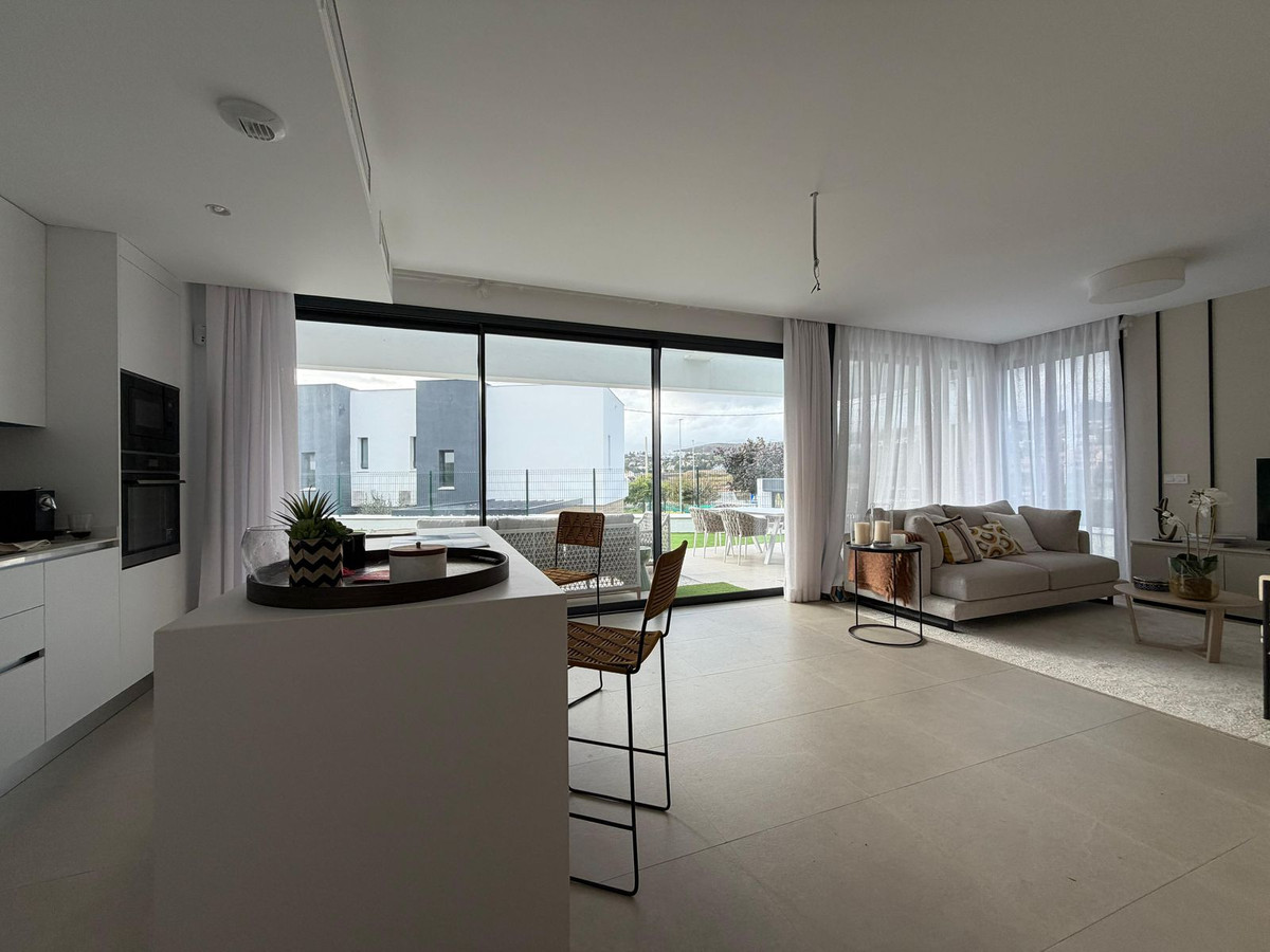 Huis te koop in Estepona | 3 slaapkamers H5413249