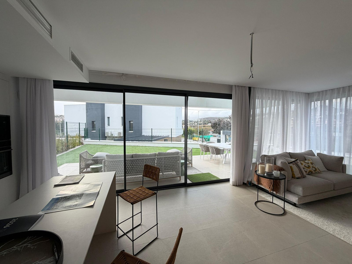 Huis te koop in Estepona | 3 slaapkamers H5413249