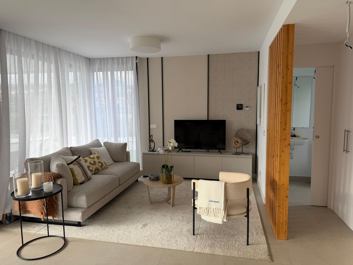 Huis te koop in Estepona | 3 slaapkamers H5413249