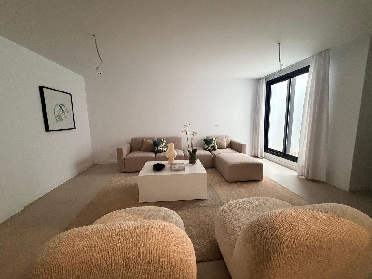 Huis te koop in Estepona | 3 slaapkamers H5413249