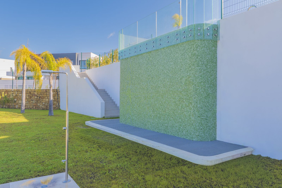 Huis te koop in Estepona | 3 slaapkamers H5413249