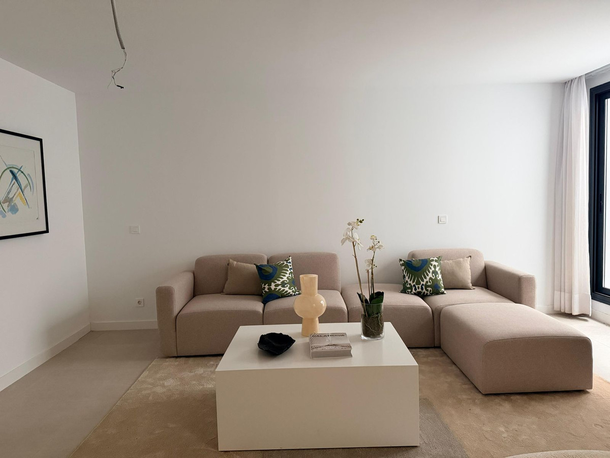 Huis te koop in Estepona | 3 slaapkamers H5413249