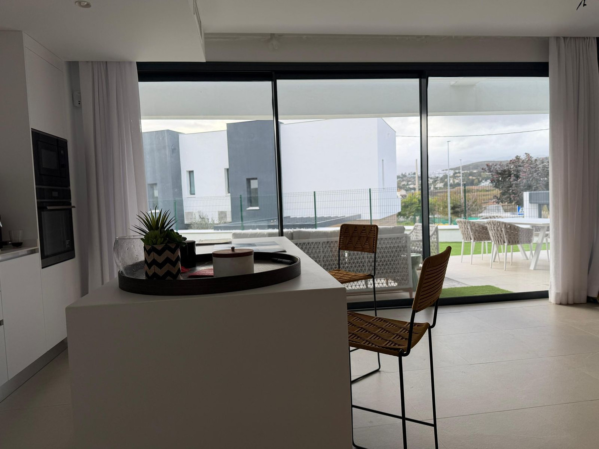 Huis te koop in Estepona | 3 slaapkamers H5413249
