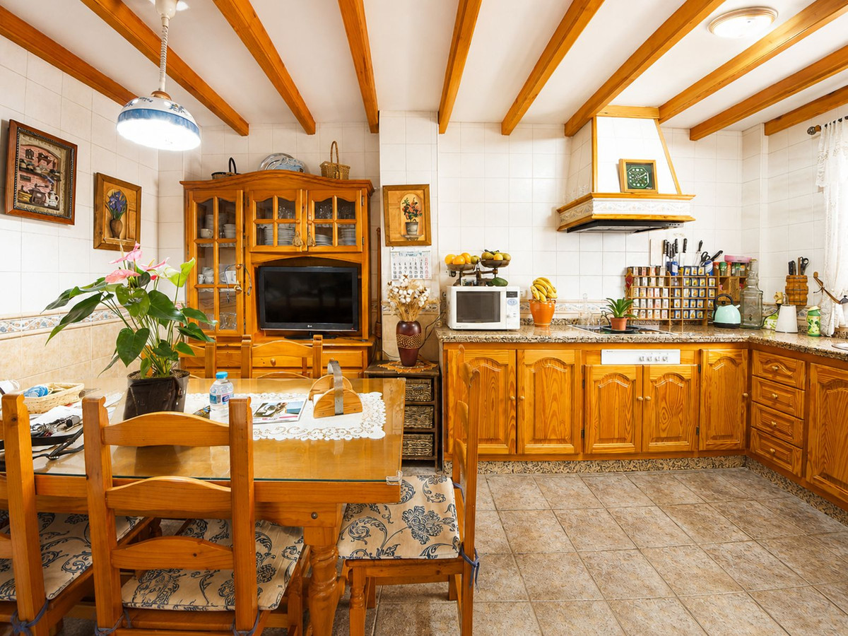 Huis te koop in Estepona | 3 slaapkamers H5413318