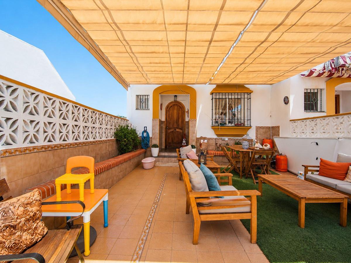 Huis te koop in Estepona | 3 slaapkamers H5413318