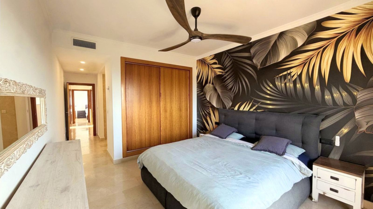 Huis te koop in Estepona | 5 slaapkamers H5413330