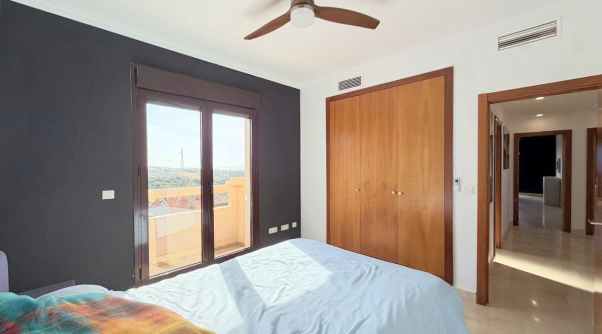 Huis te koop in Estepona | 5 slaapkamers H5413330