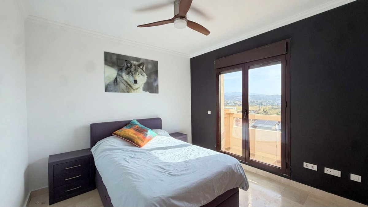 Huis te koop in Estepona | 5 slaapkamers H5413330