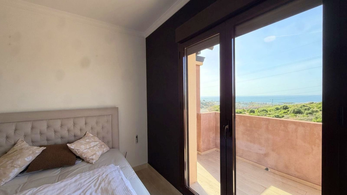 Huis te koop in Estepona | 5 slaapkamers H5413330