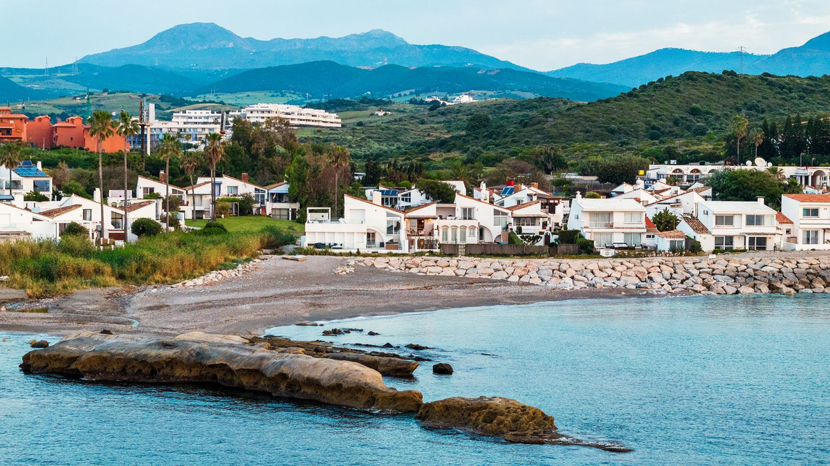 Huis te koop in Estepona | 2 slaapkamers H5413429