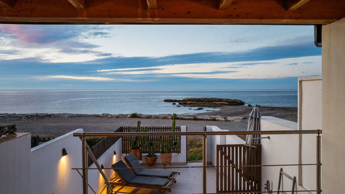 Huis te koop in Estepona | 2 slaapkamers H5413429