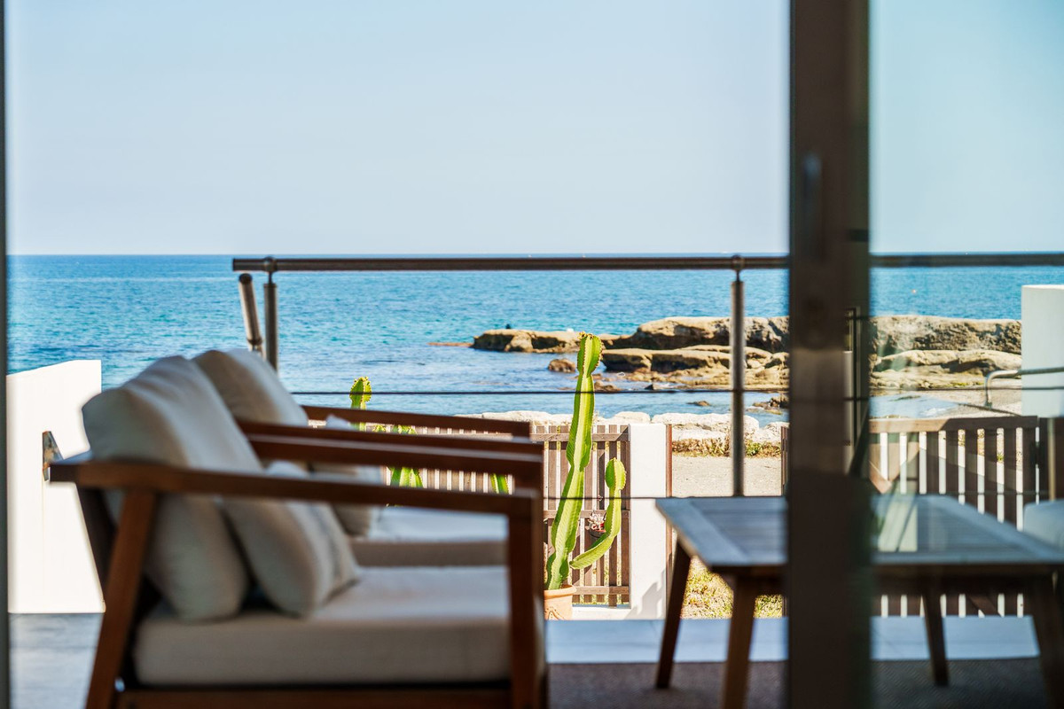 Huis te koop in Estepona | 2 slaapkamers H5413429
