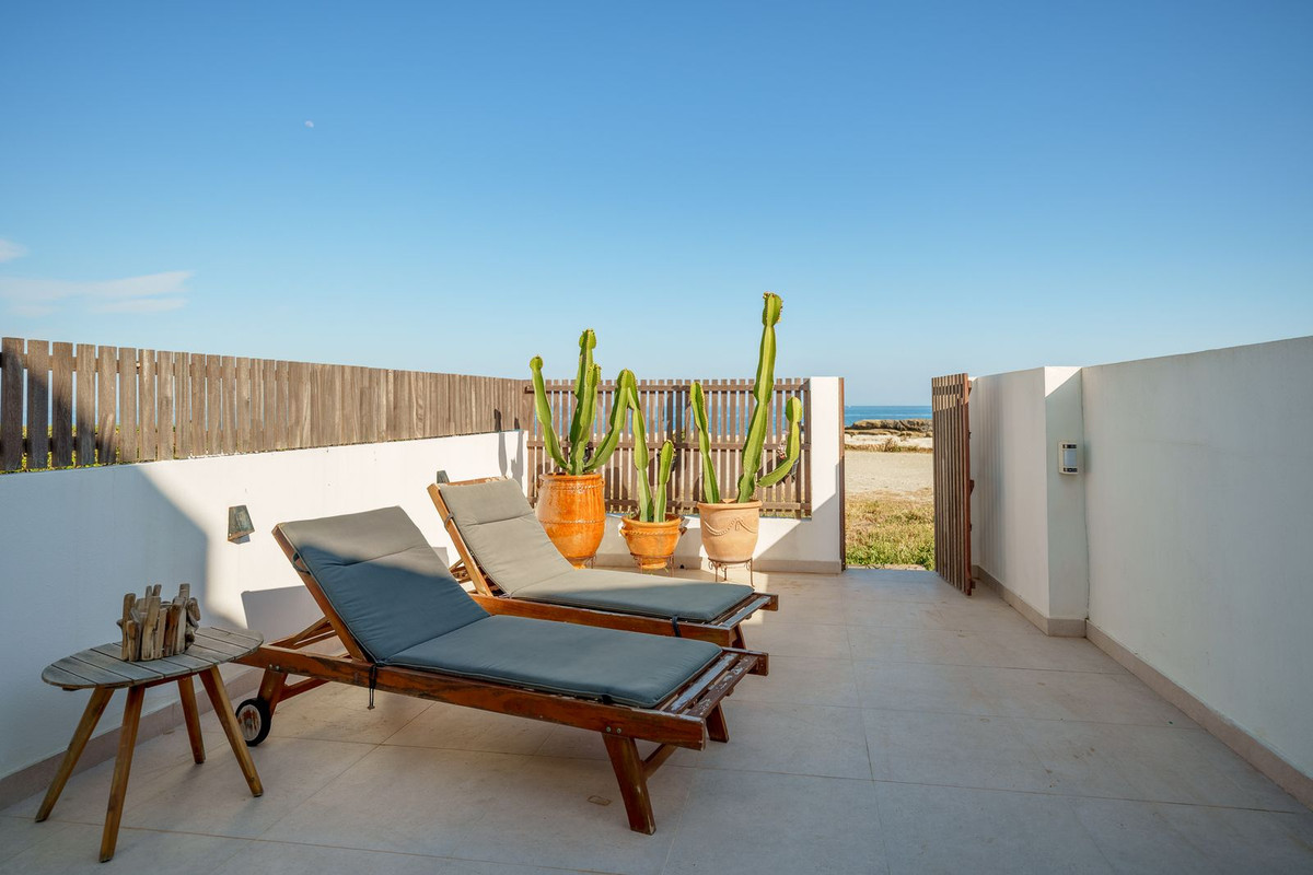 Huis te koop in Estepona | 2 slaapkamers H5413429