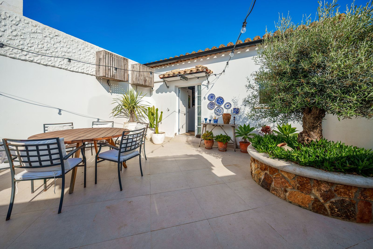 Huis te koop in Estepona | 2 slaapkamers H5413429