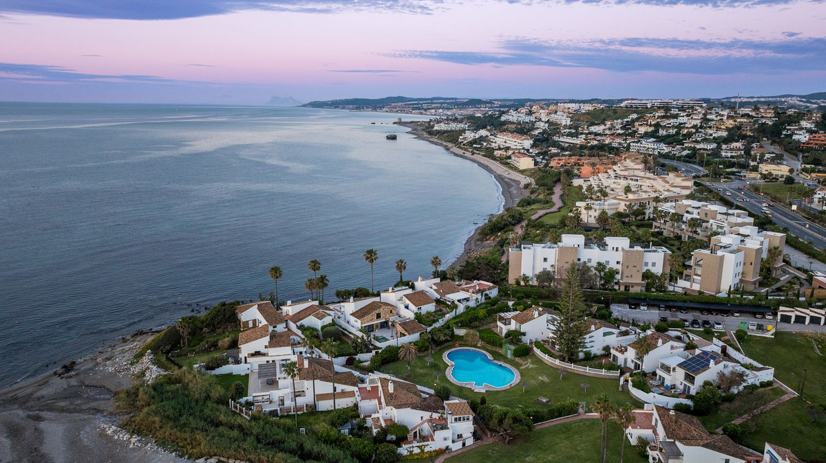 Huis te koop in Estepona | 2 slaapkamers H5413429