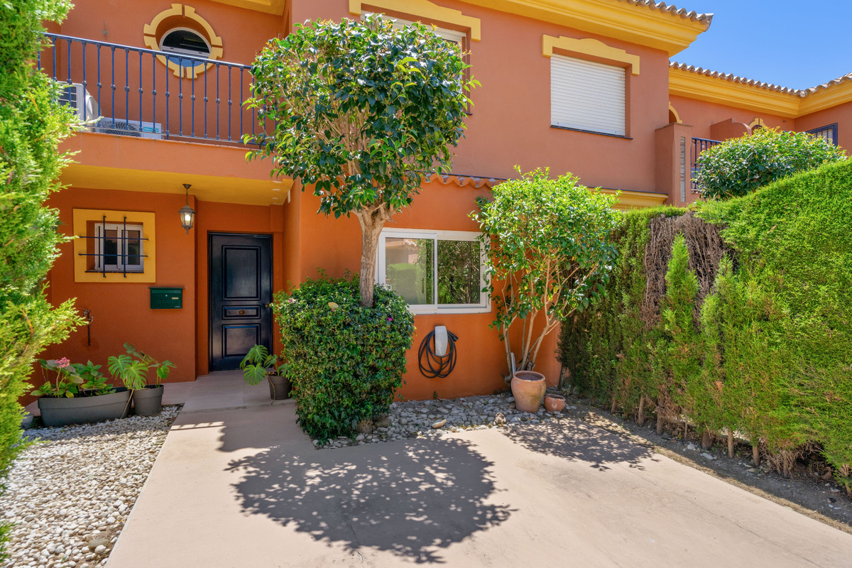 Huis te koop in Estepona | 3 slaapkamers H5413555