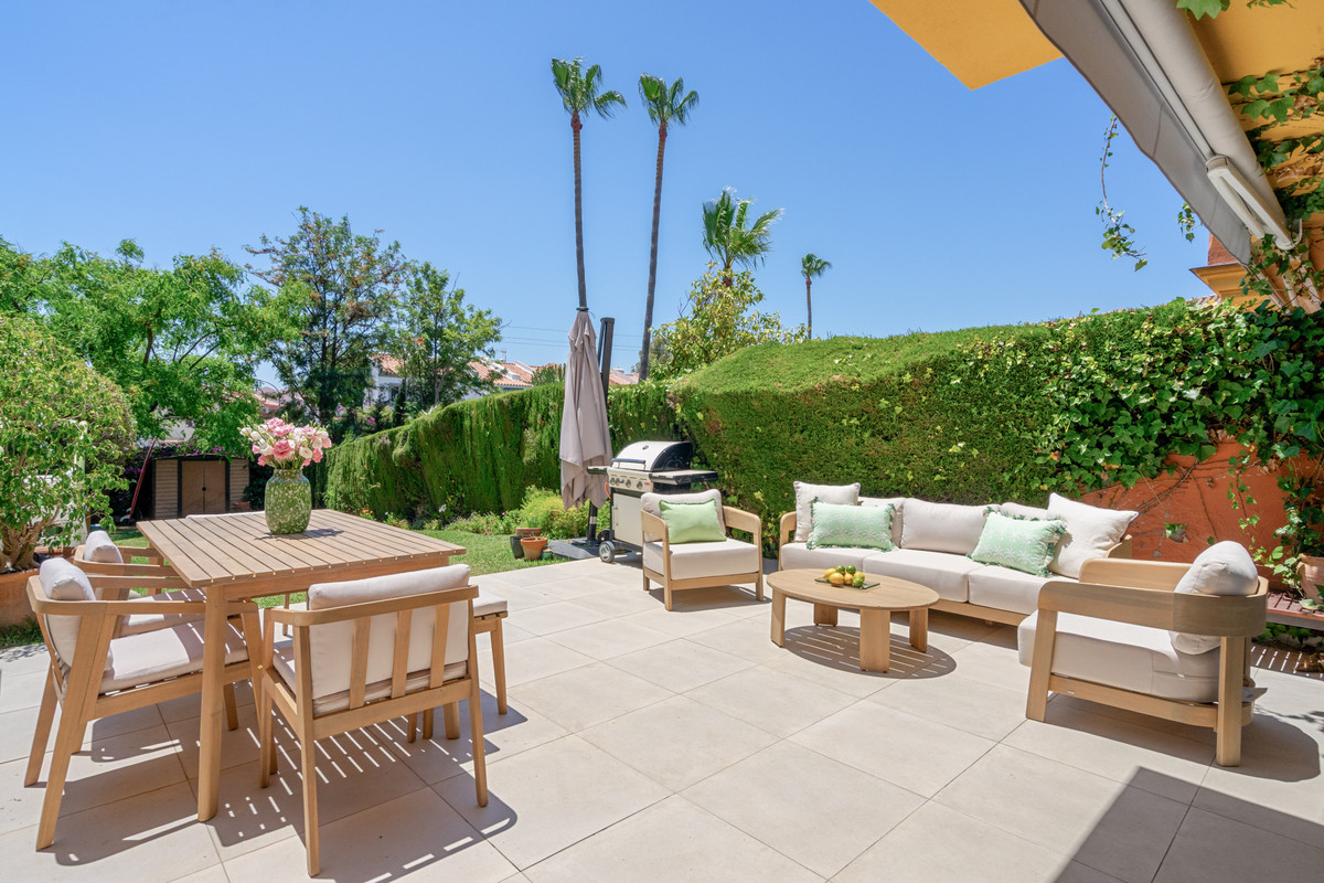Huis te koop in Estepona | 3 slaapkamers H5413555