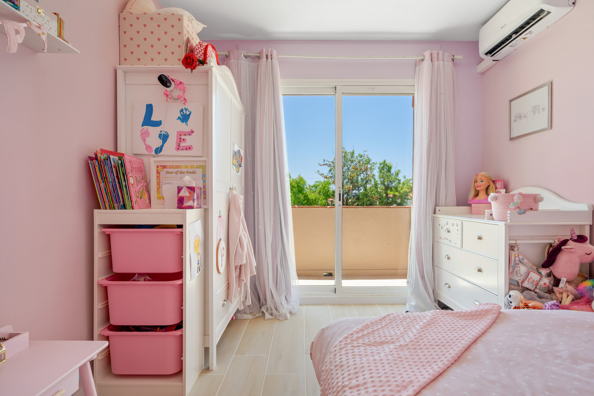 Huis te koop in Estepona | 3 slaapkamers H5413555