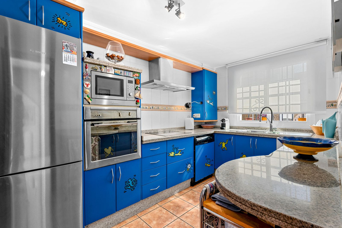 Huis te koop in Estepona | 3 slaapkamers H5414863