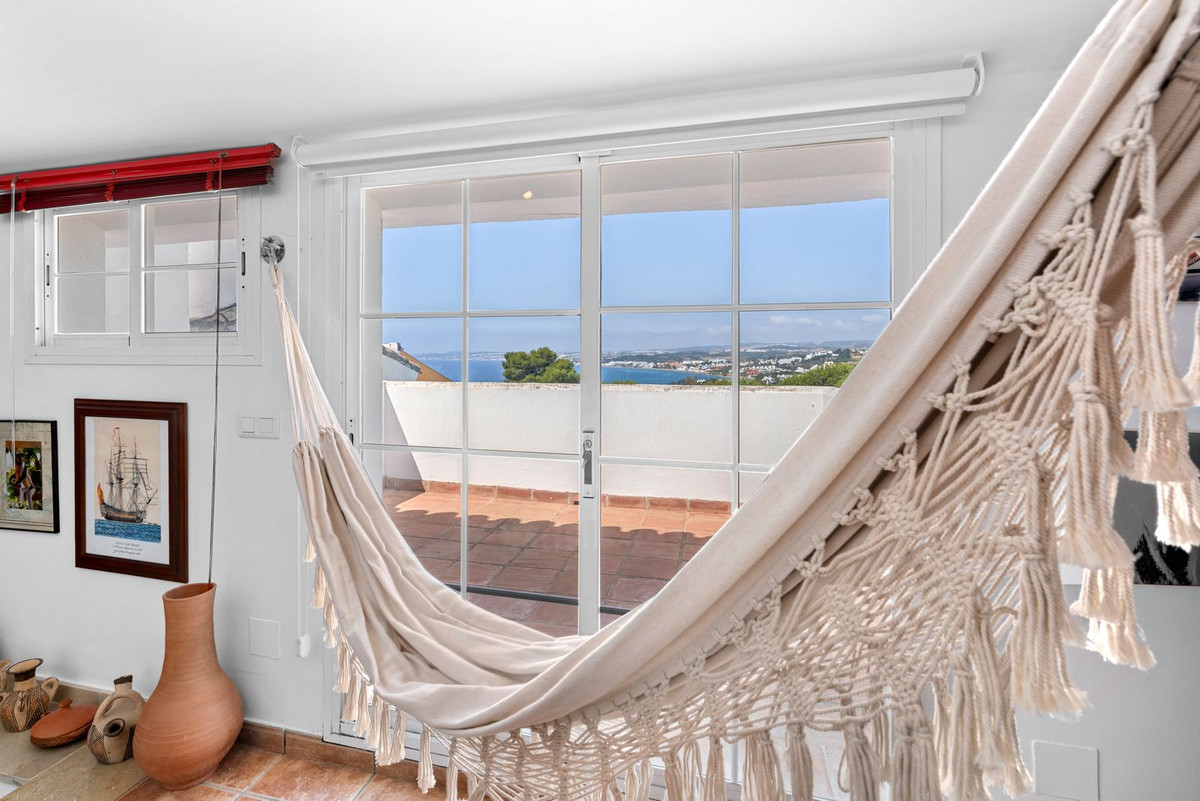 Huis te koop in Estepona | 3 slaapkamers H5414863