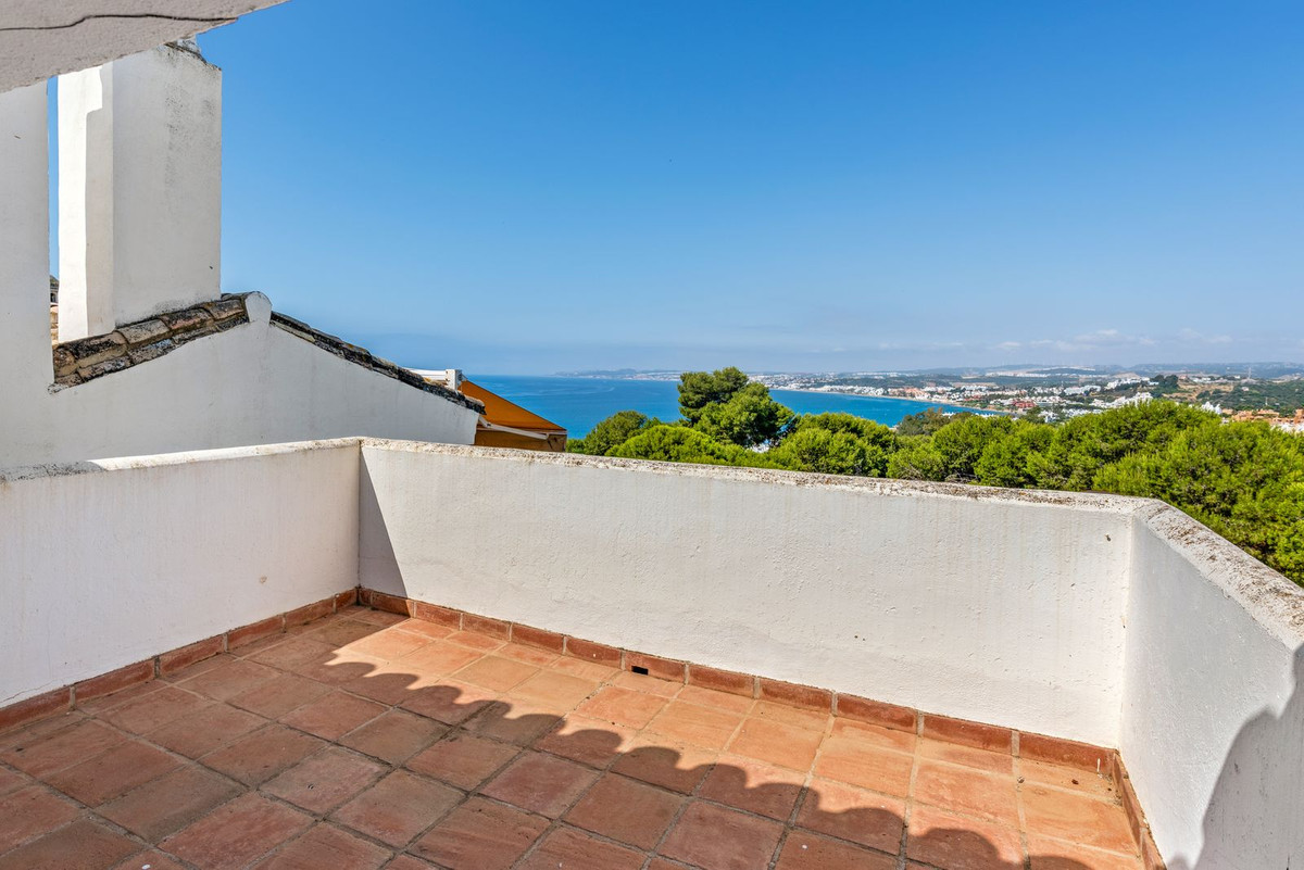 Huis te koop in Estepona | 3 slaapkamers H5414863