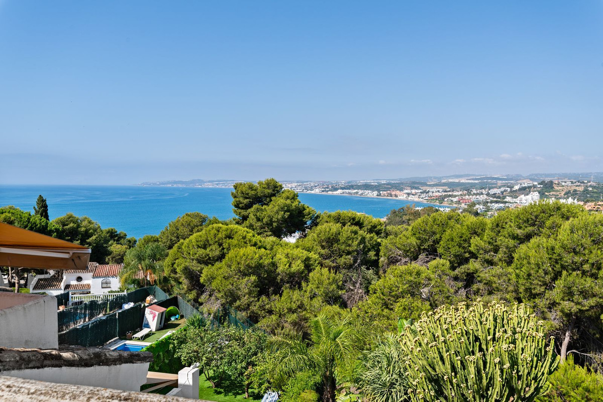 Huis te koop in Estepona | 3 slaapkamers H5414863