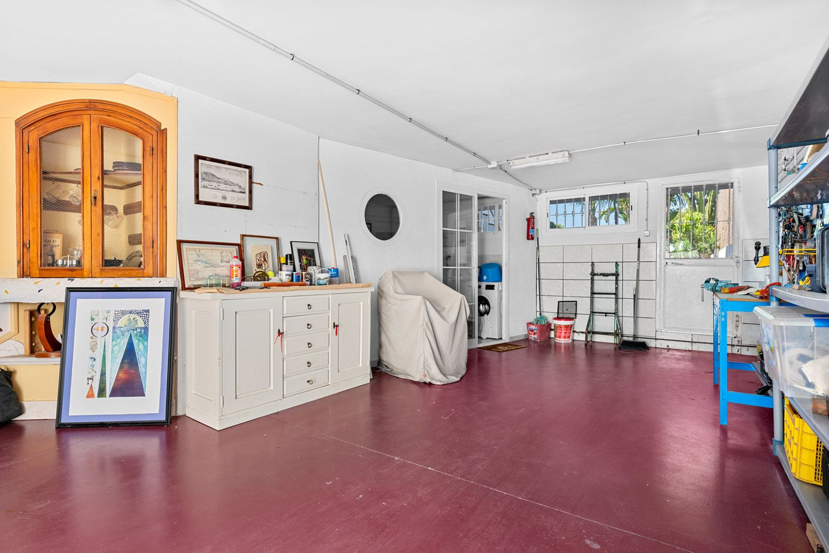 Huis te koop in Estepona | 3 slaapkamers H5414863