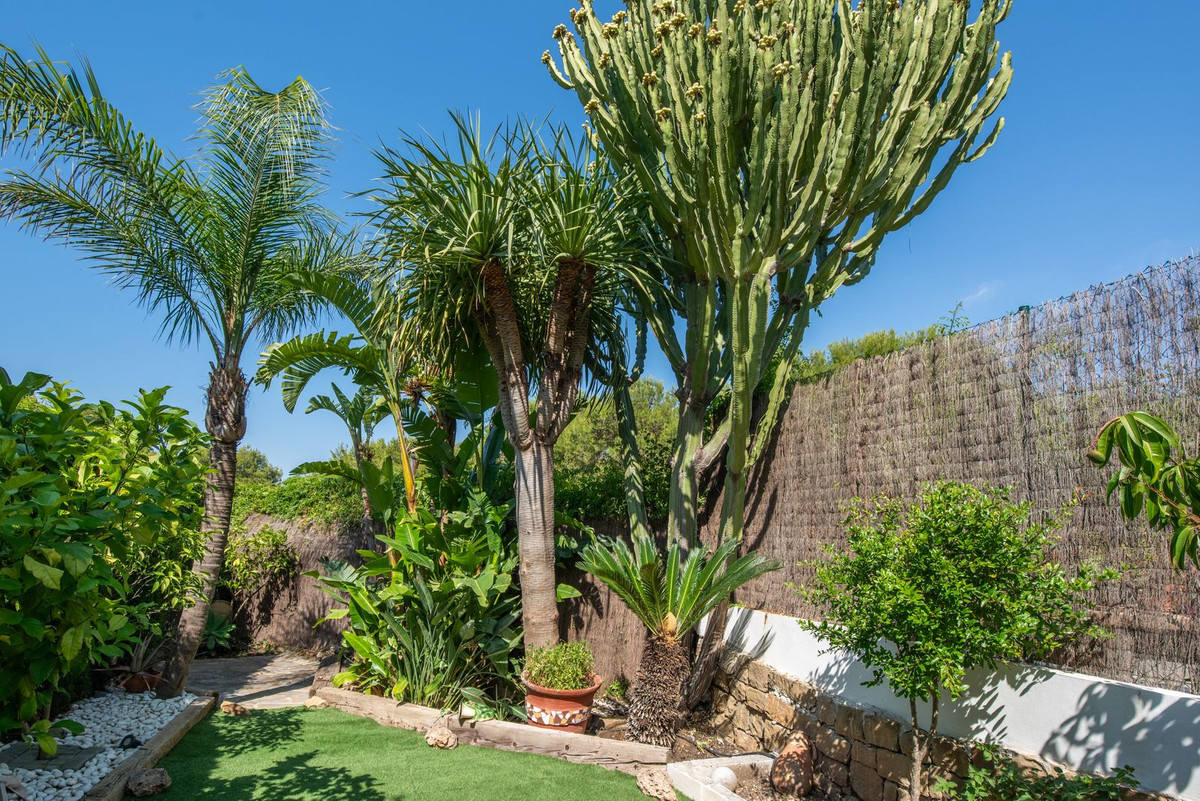 Huis te koop in Estepona | 3 slaapkamers H5414863