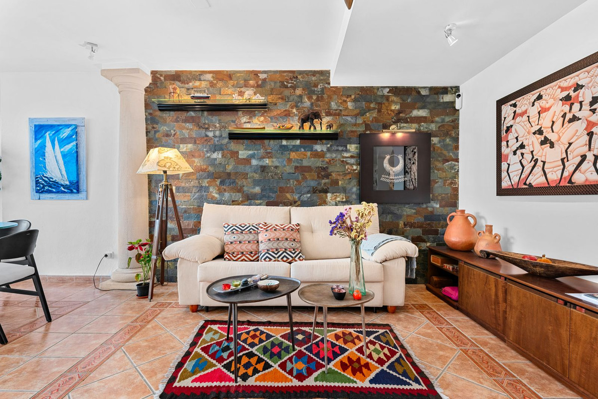 Huis te koop in Estepona | 3 slaapkamers H5414863
