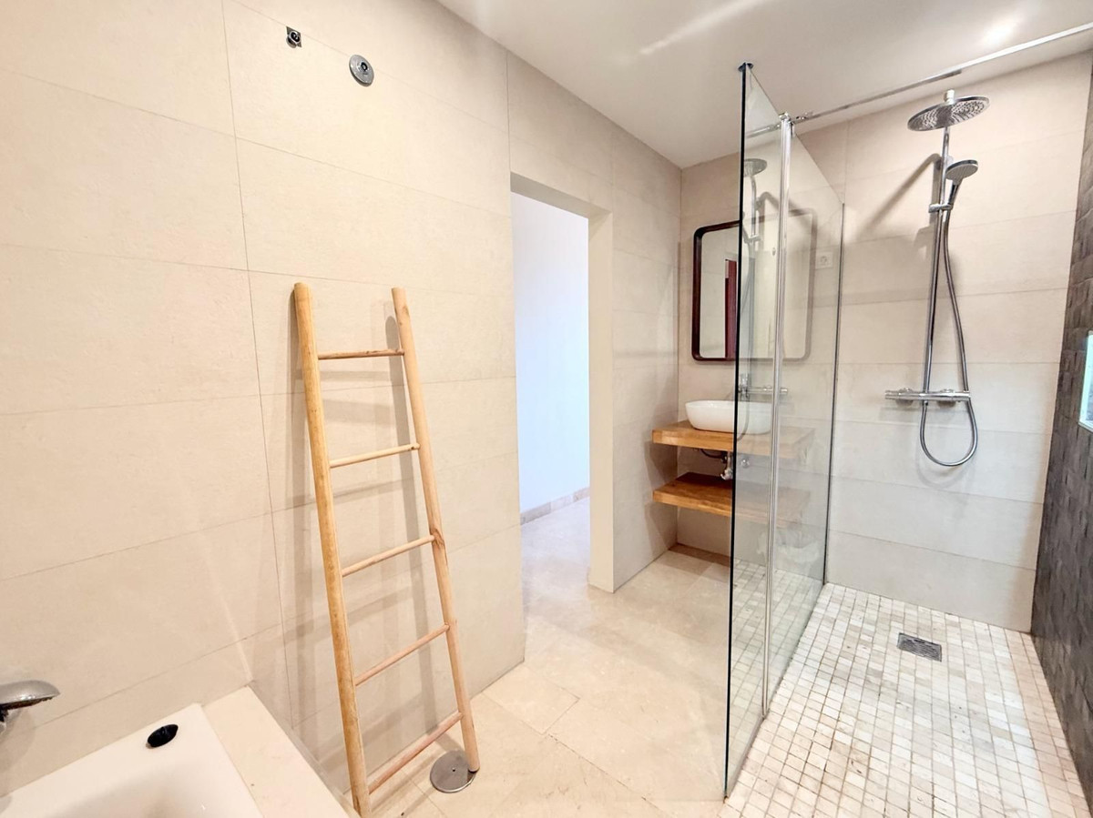 Huis te koop in Estepona | 3 slaapkamers H5417014