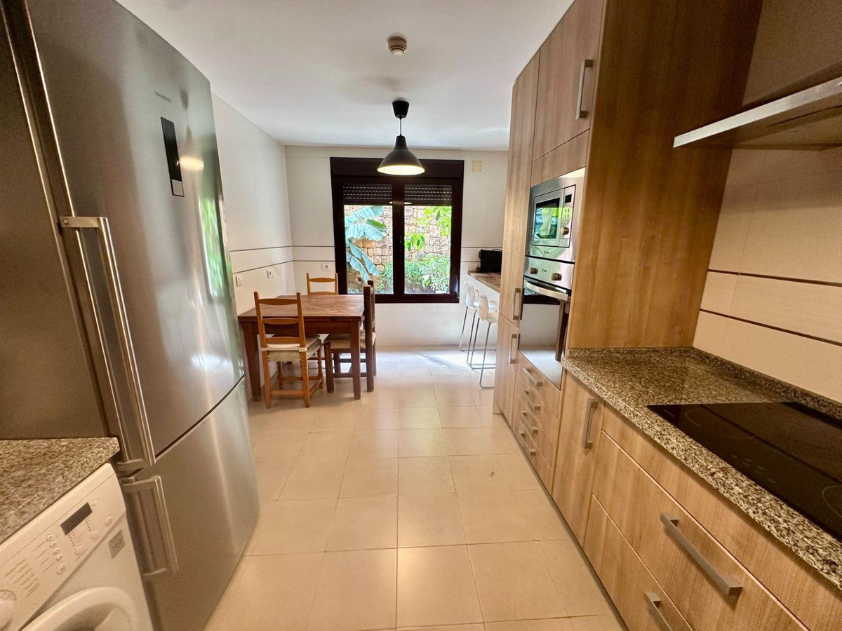 Huis te koop in Estepona | 3 slaapkamers H5417014