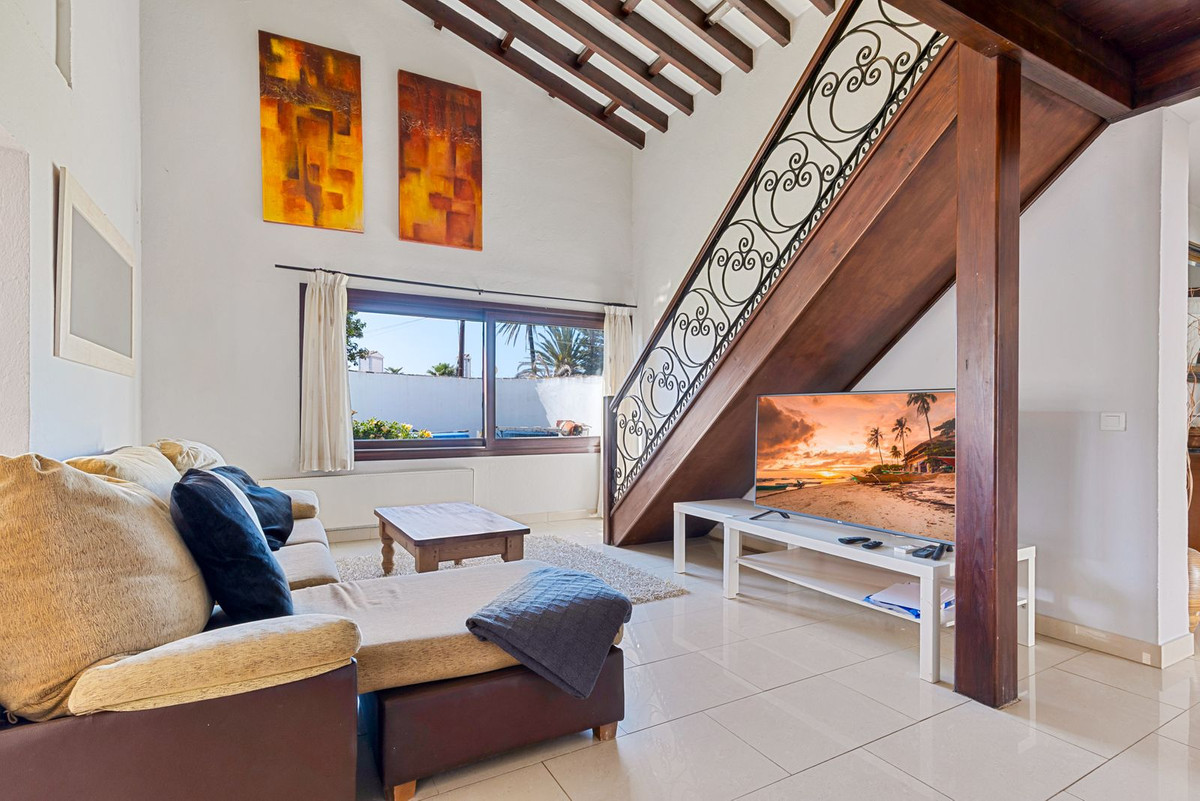 Huis te koop in Estepona | 2 slaapkamers H5417665