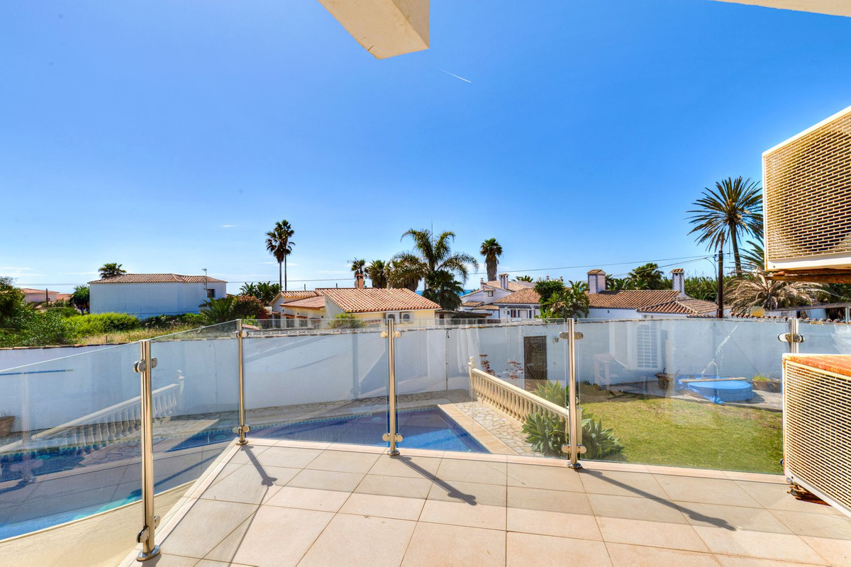 Huis te koop in Estepona | 2 slaapkamers H5417665