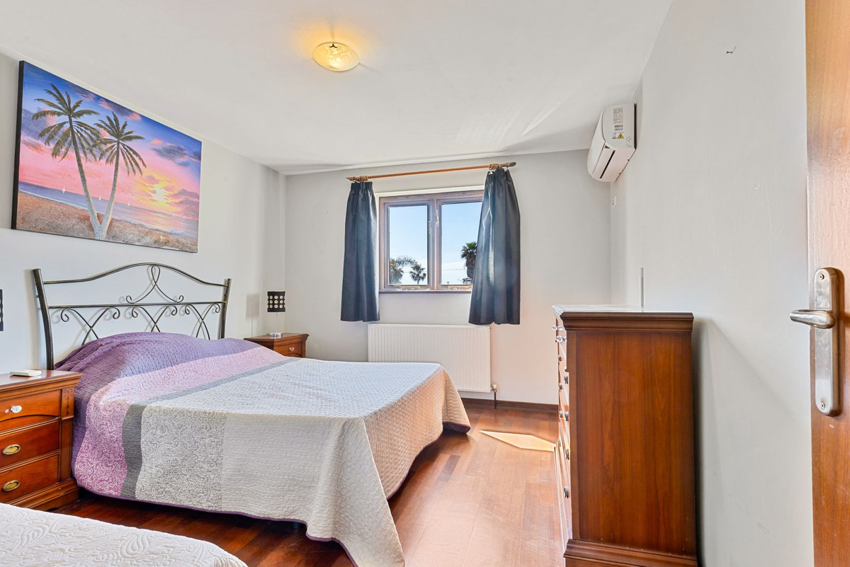 Huis te koop in Estepona | 2 slaapkamers H5417665