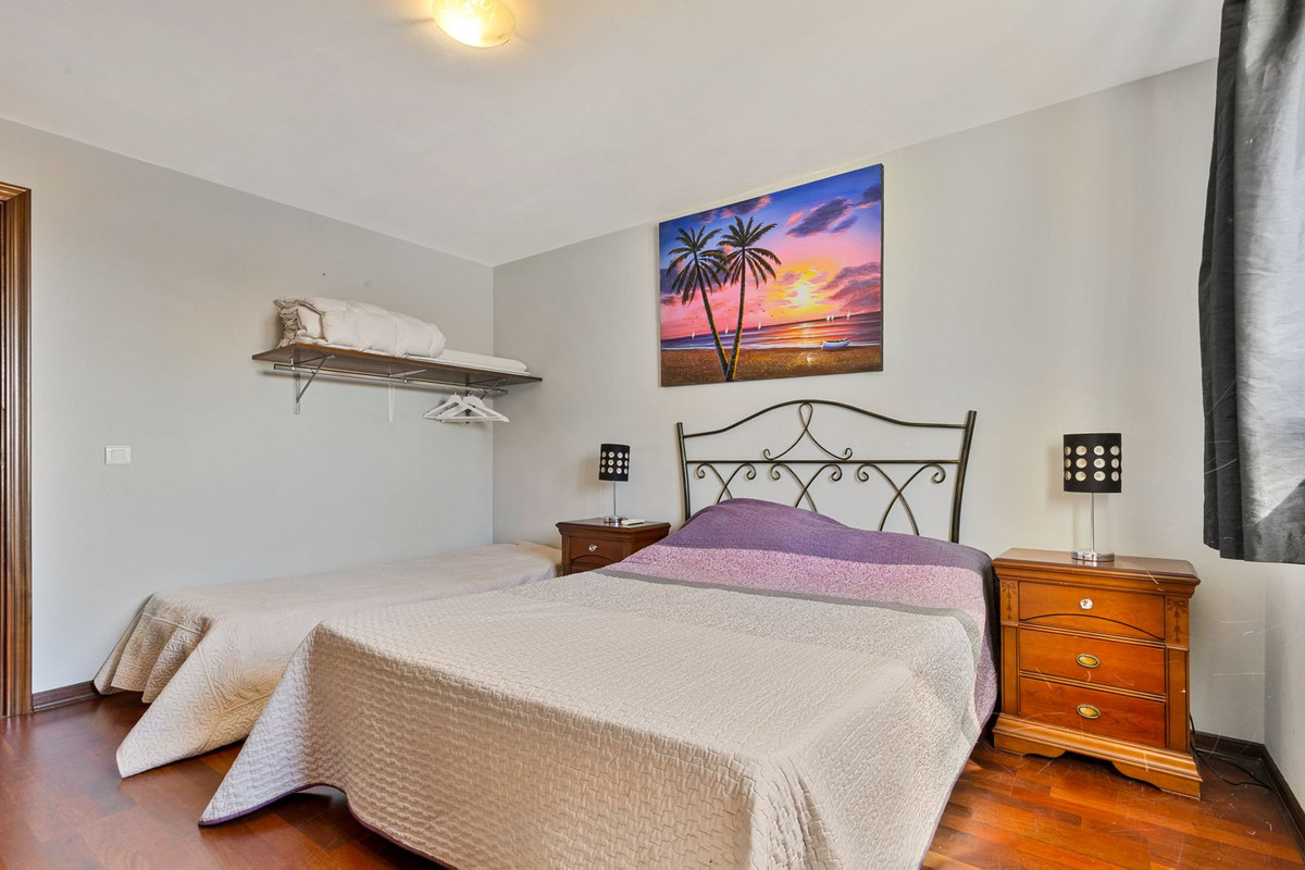 Huis te koop in Estepona | 2 slaapkamers H5417665