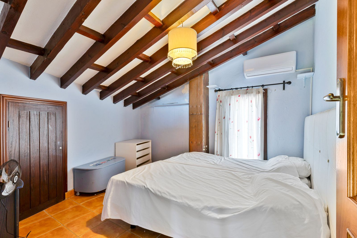 Huis te koop in Estepona | 2 slaapkamers H5417665
