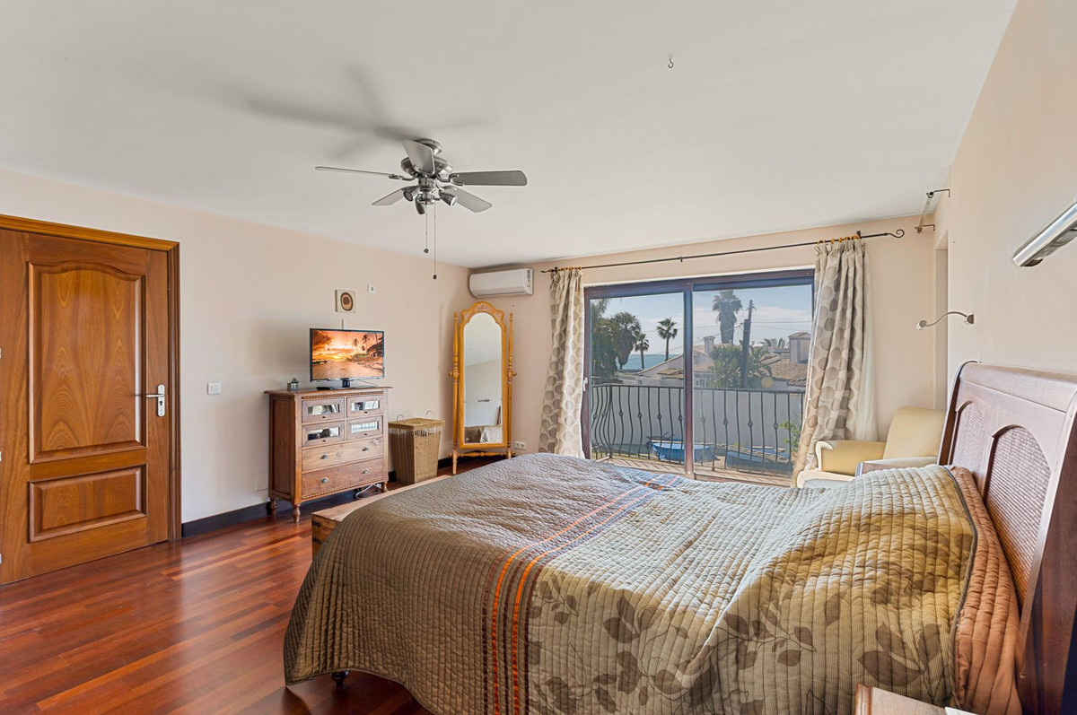 Huis te koop in Estepona | 2 slaapkamers H5417665