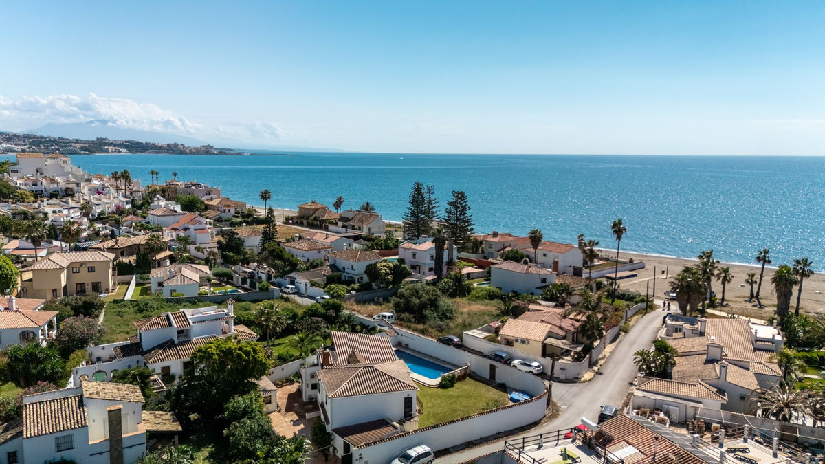 Huis te koop in Estepona | 2 slaapkamers H5417665