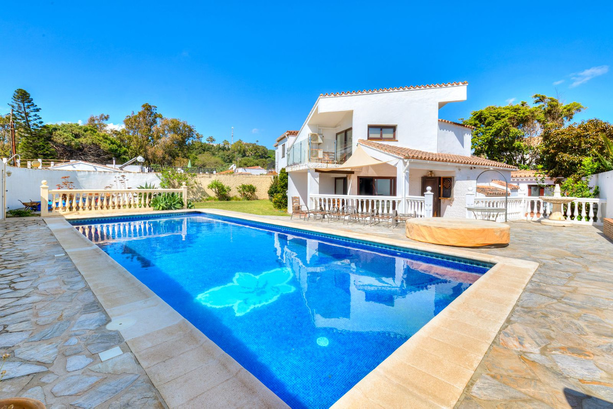 Huis te koop in Estepona | 2 slaapkamers H5417665