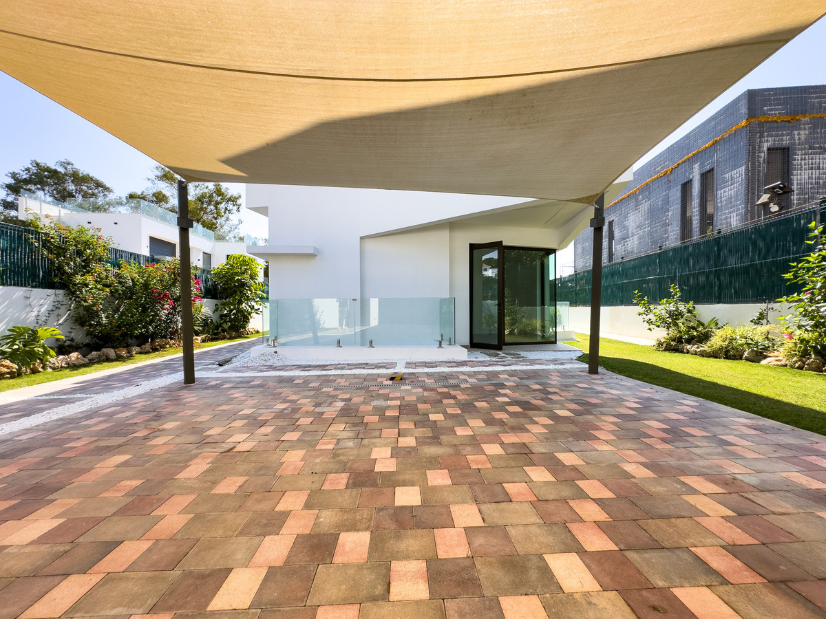 Huis te koop in Estepona | 4 slaapkamers H5419609