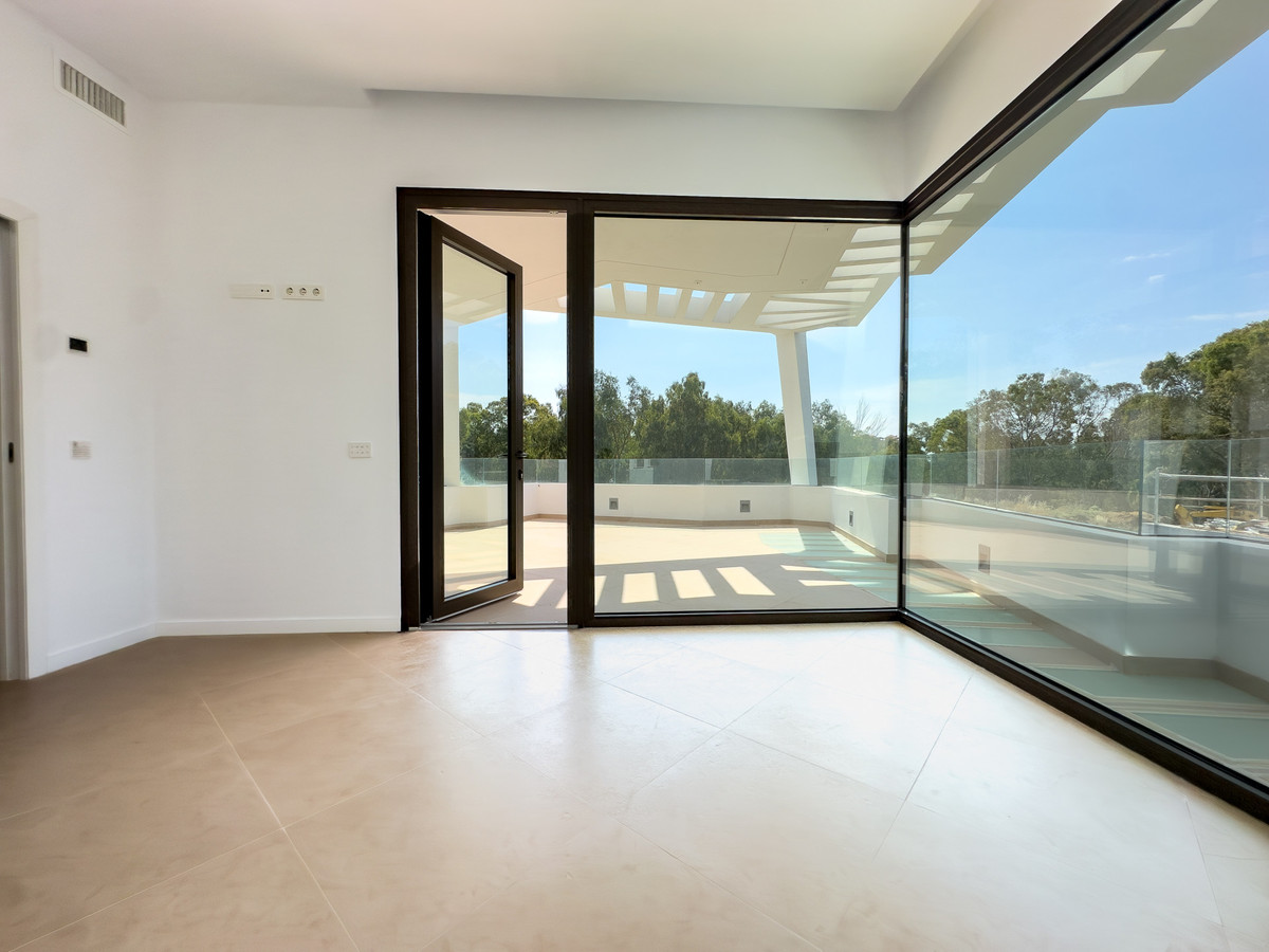 Huis te koop in Estepona | 4 slaapkamers H5419609