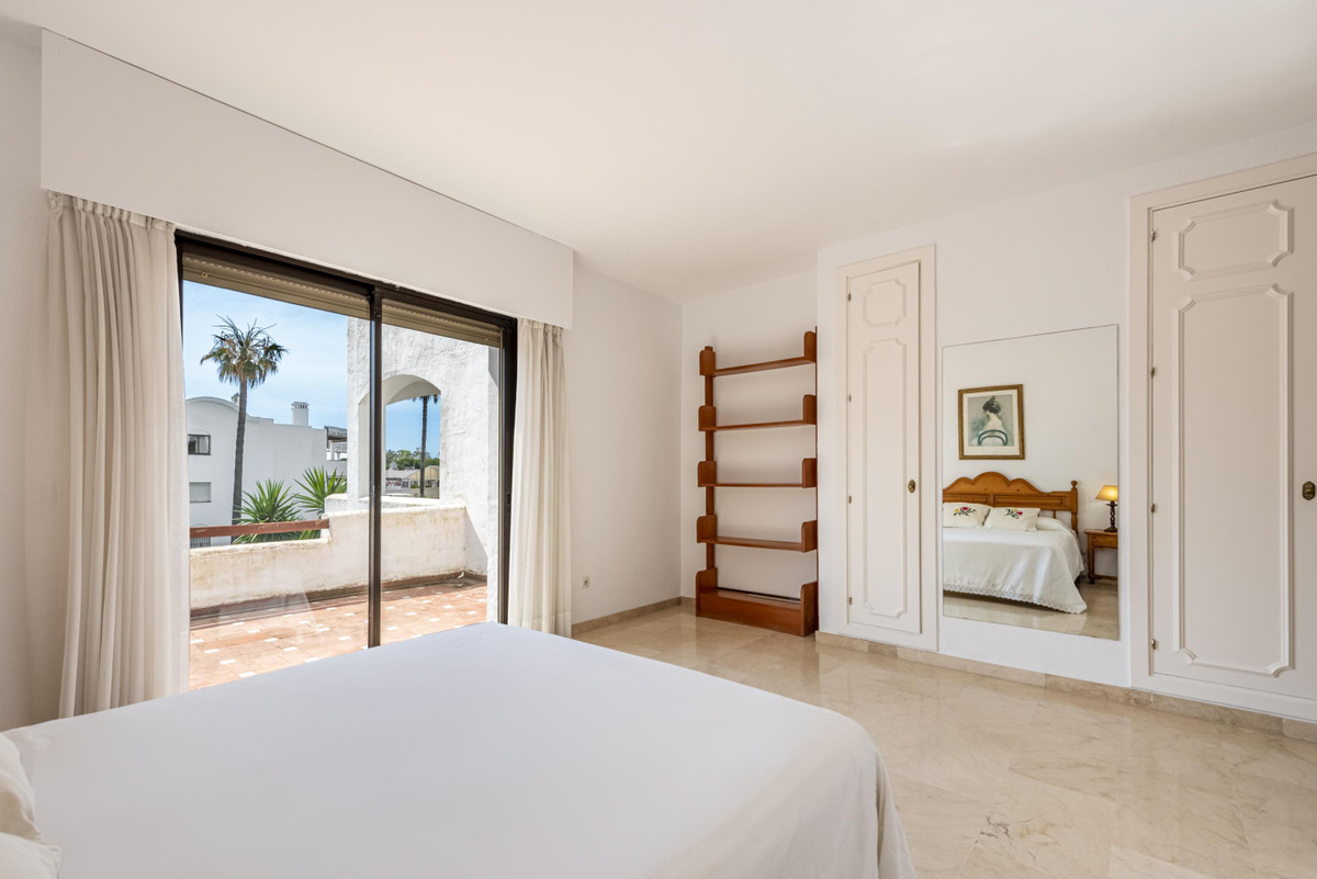 Huis te koop in Estepona | 3 slaapkamers H5420848