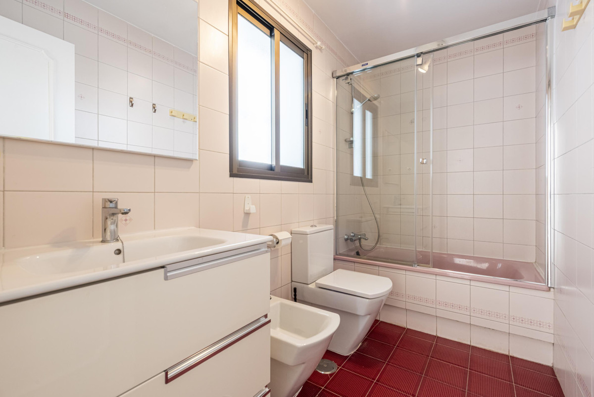 Huis te koop in Estepona | 3 slaapkamers H5420848