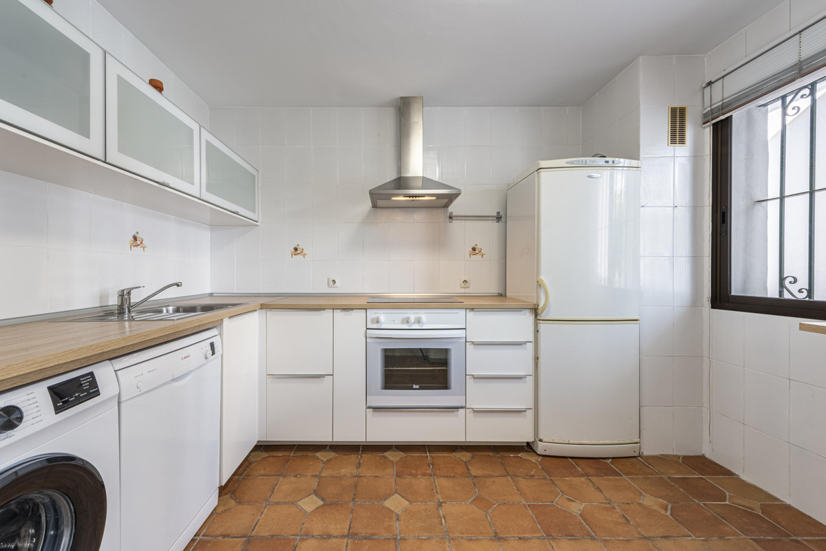 Huis te koop in Estepona | 3 slaapkamers H5420848
