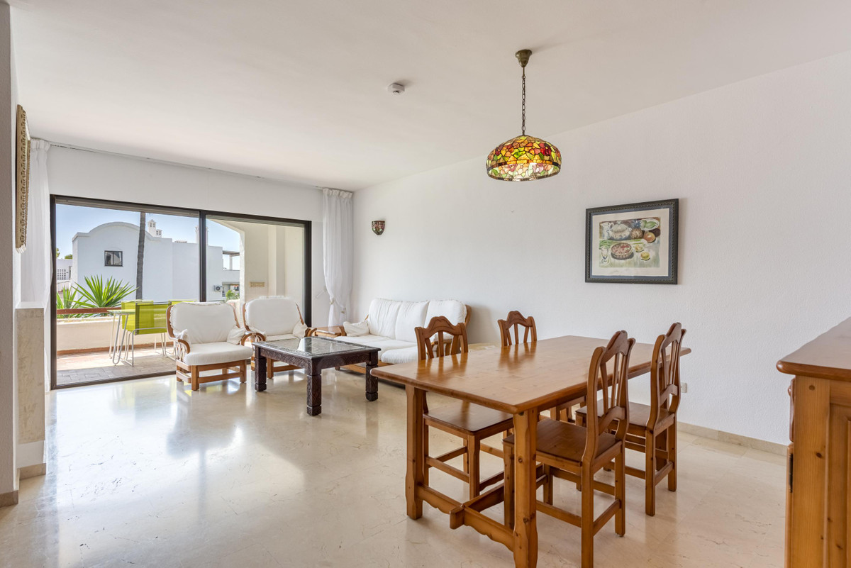 Huis te koop in Estepona | 3 slaapkamers H5420848