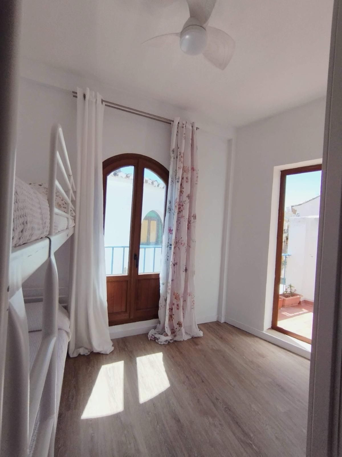 Penthouse te koop in Estepona | 2 slaapkamers H5421856