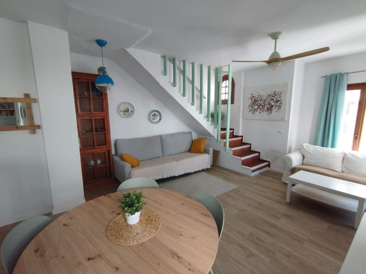 Penthouse te koop in Estepona | 2 slaapkamers H5421856