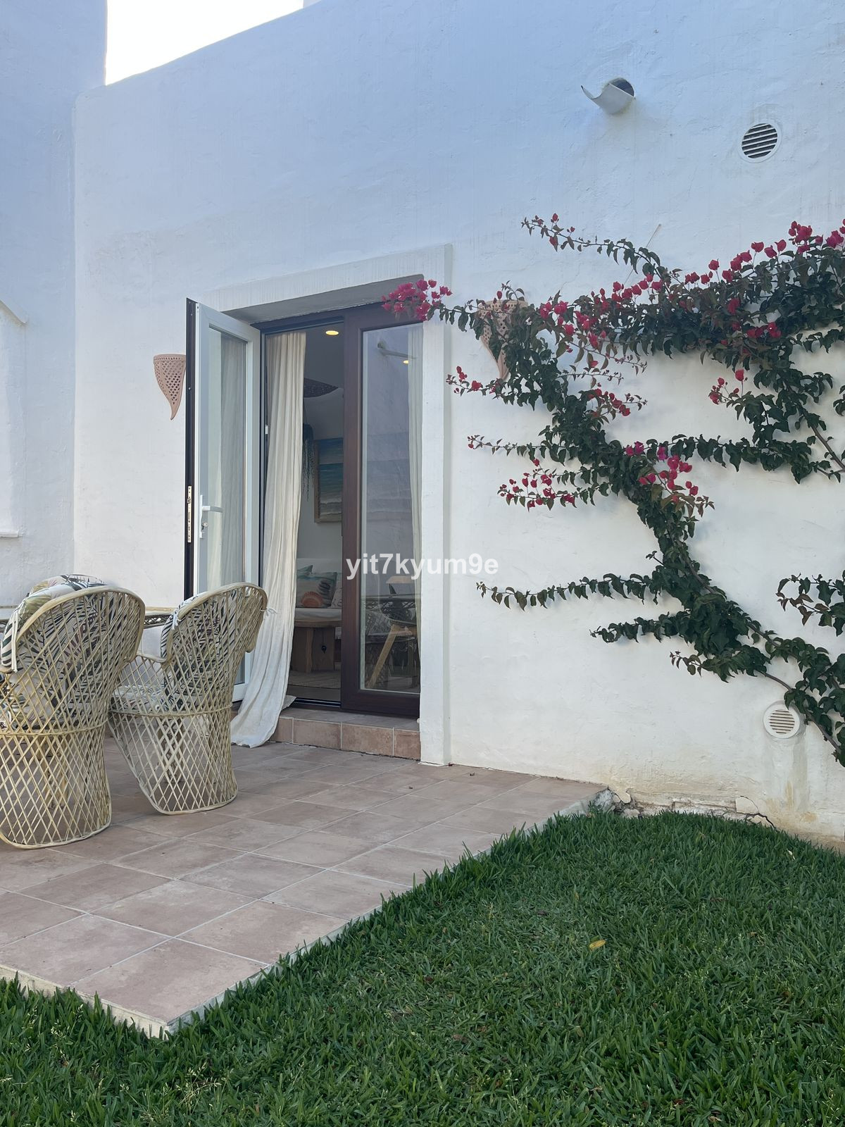 Huis te koop in Estepona | 2 slaapkamers H5422081